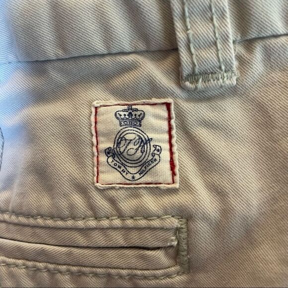 Women’s Tommy Hilfiger tan khaki Shorts size 4 - Picture 4 of 4
